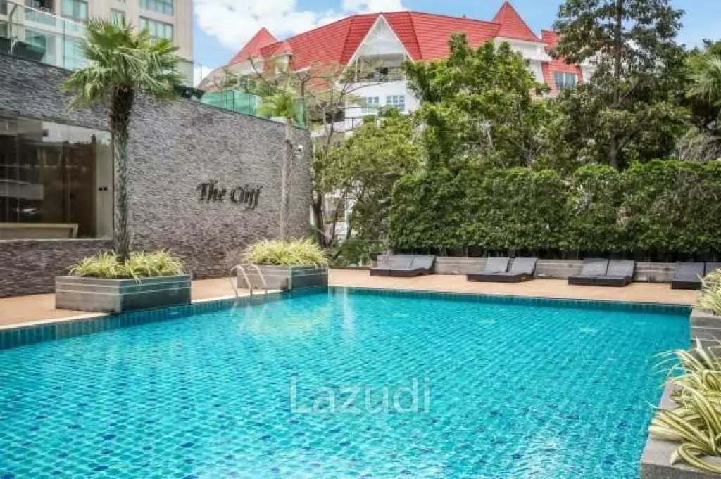 สตูดิโอ 1 ห้องน้ำ 38 ตร.ม. เดอะ คลิฟ คอนโดมิเนียม