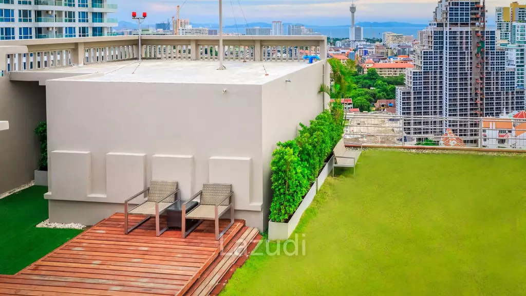 Cozy 1-Bedroom Condo for Sale at The Cloud Pratumnak