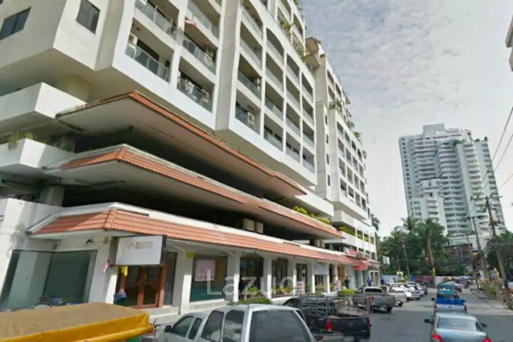 108 sqm condo Baan Prompong 2 bed on 5th floor Khlong Tan Nuea