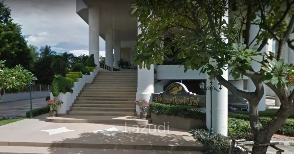 BAAN RABIANG CHAN : 4 Bed Beachfront Condo