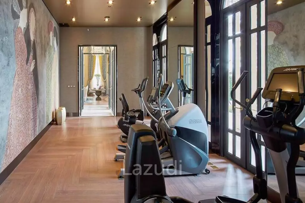 3 Bedrooms 4 Bathrooms 164 SQ.M The Diplomat 39