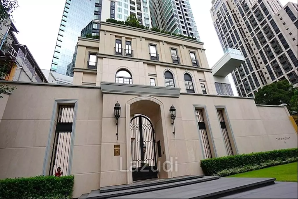 3 Bedrooms 4 Bathrooms 164 SQ.M The Diplomat 39