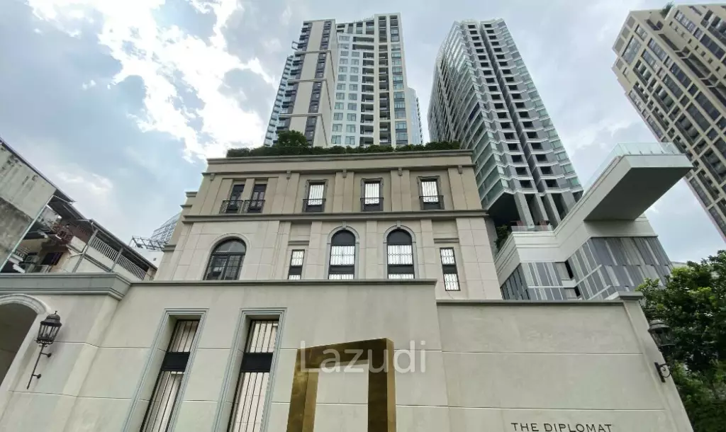3 Bedrooms 4 Bathrooms 164 SQ.M The Diplomat 39