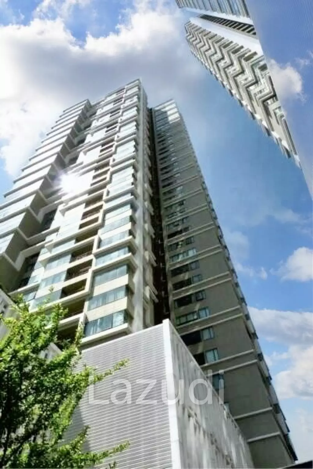 3 Bed 3 Bath136 SQ.M. The Emporio Place