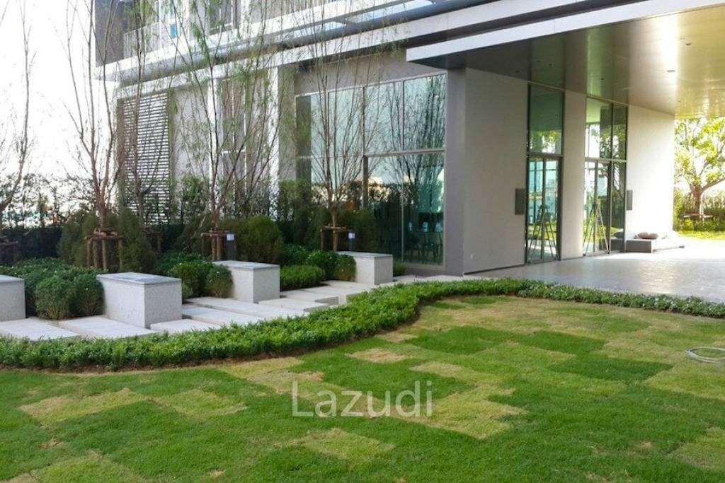 The Key Sathorn-Charoenraj