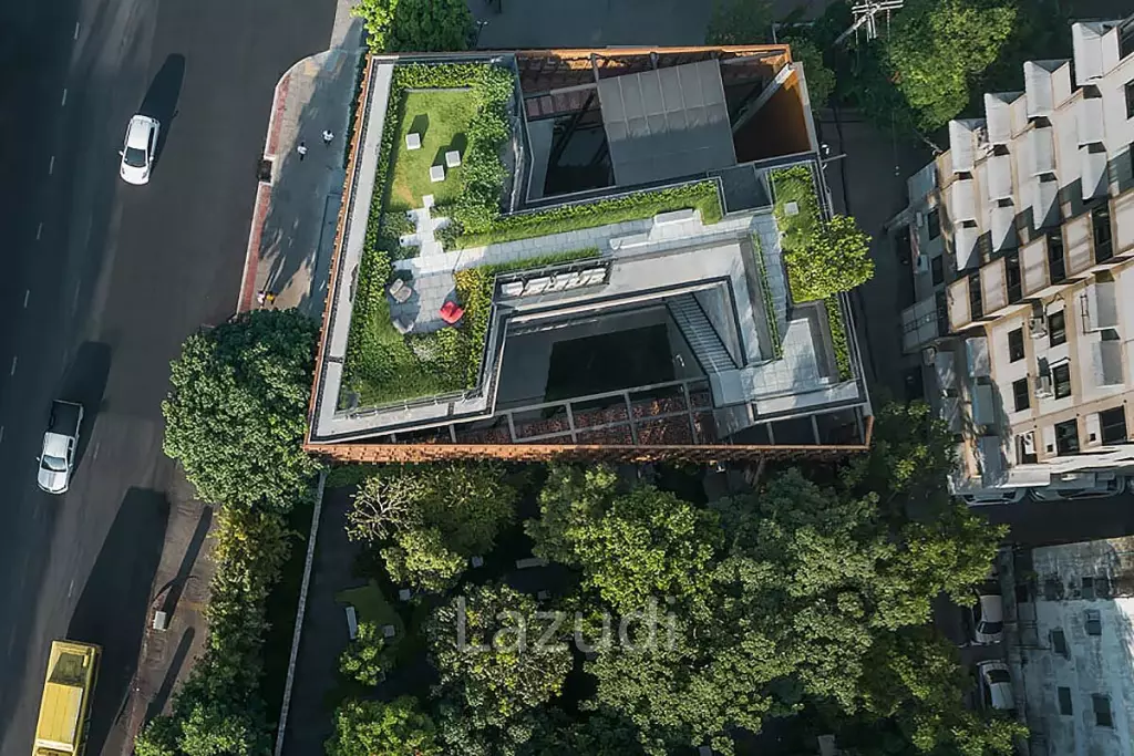26.88 sqm 1 Bedroom Condo on 35th Floor at The Line Phahol-Pradipat Phaya Thai