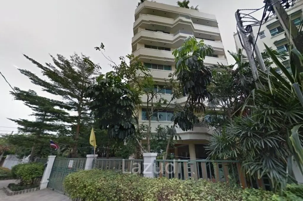 3 Bed 3 Bath 250 SQ.M Baan Sahasthinee