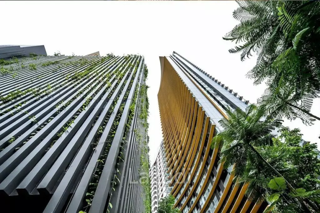 2 Bedrooms 2 Bathrooms 54 SQ.M. The Lumpini 24