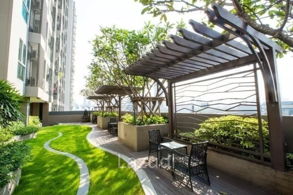 3 Bed 3 Bath 213.88 Sqm Condo For Sale