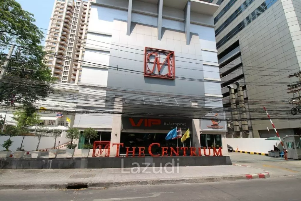 Elegant Retail Space in The Master Centrium, Bangkok