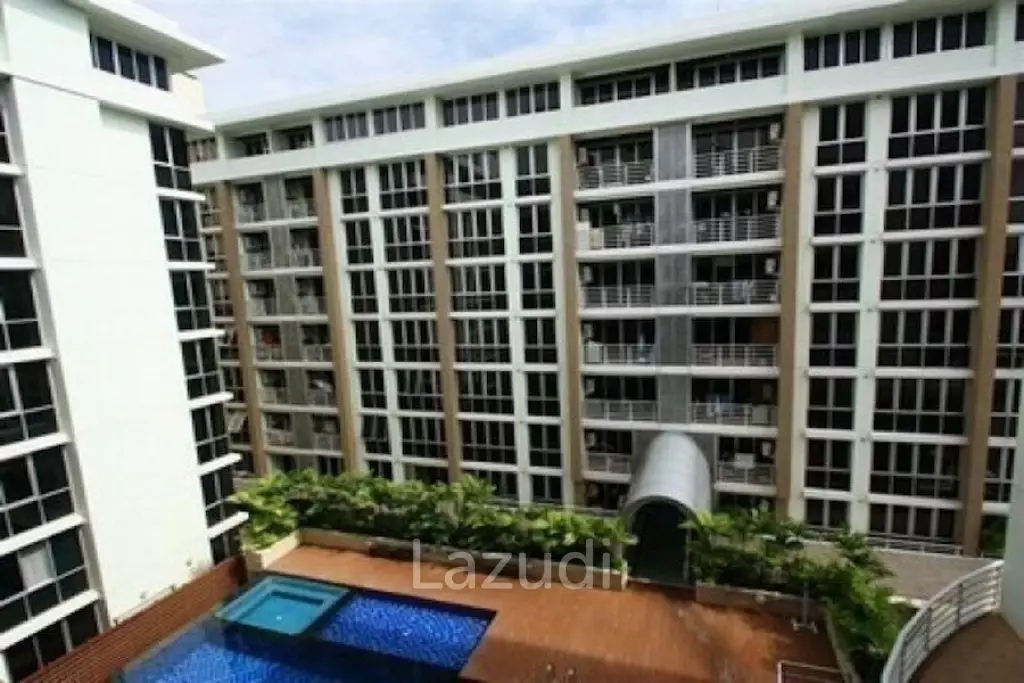 Luxury 2-Bedroom Condo in The Master Sathorn