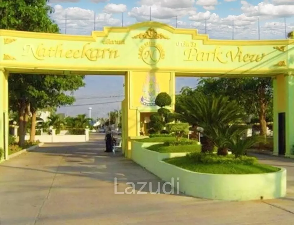 3  Beds 3 Baths 150 SQ.M Natheekarn Park View