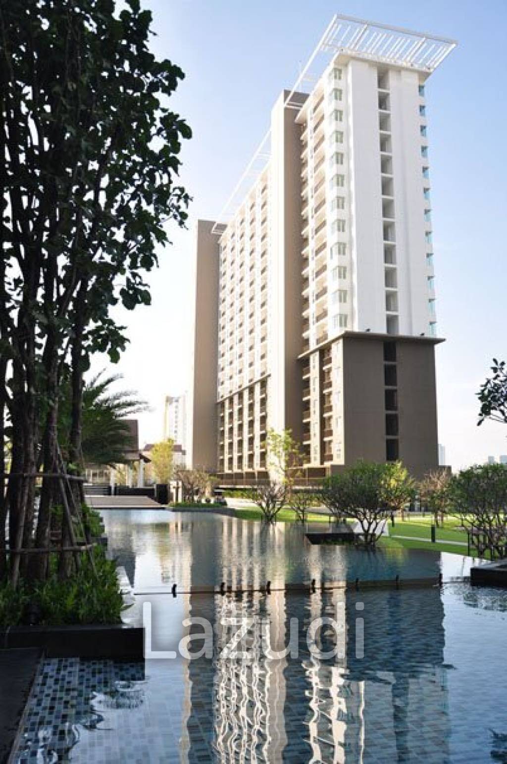 The Parkland Srinakarin Lakeside