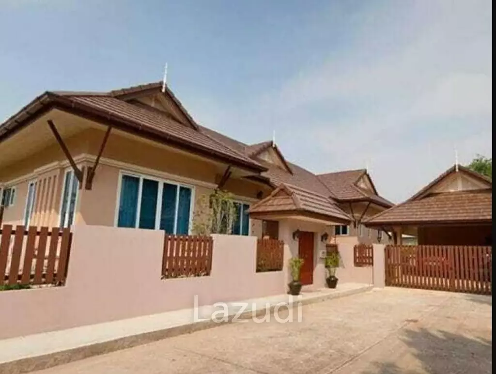 4 Bed 280 SQ.M Chaiyapruek Land and House Park