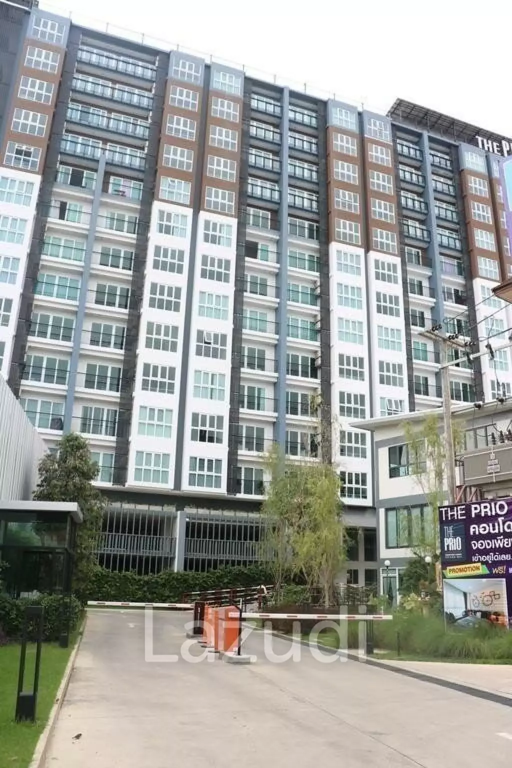 The Prio Signature Chiangmai 1-BR Duplex with Bathtub for SALE
