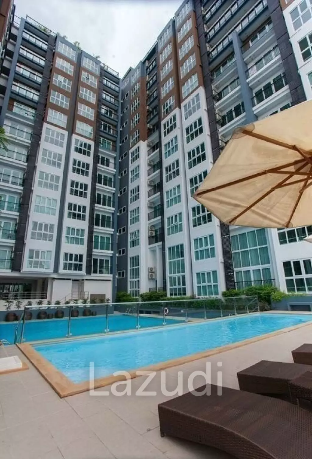 The Prio Signature Chiangmai 1-BR Duplex with Bathtub for SALE