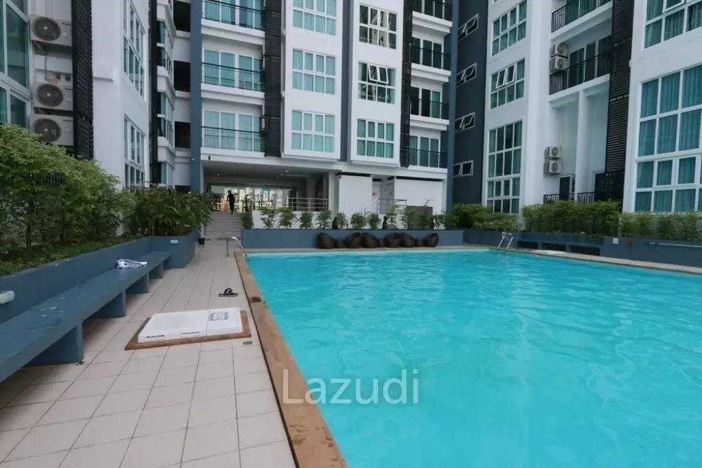 The Prio Signature Chiangmai 1-BR Duplex with Bathtub for SALE