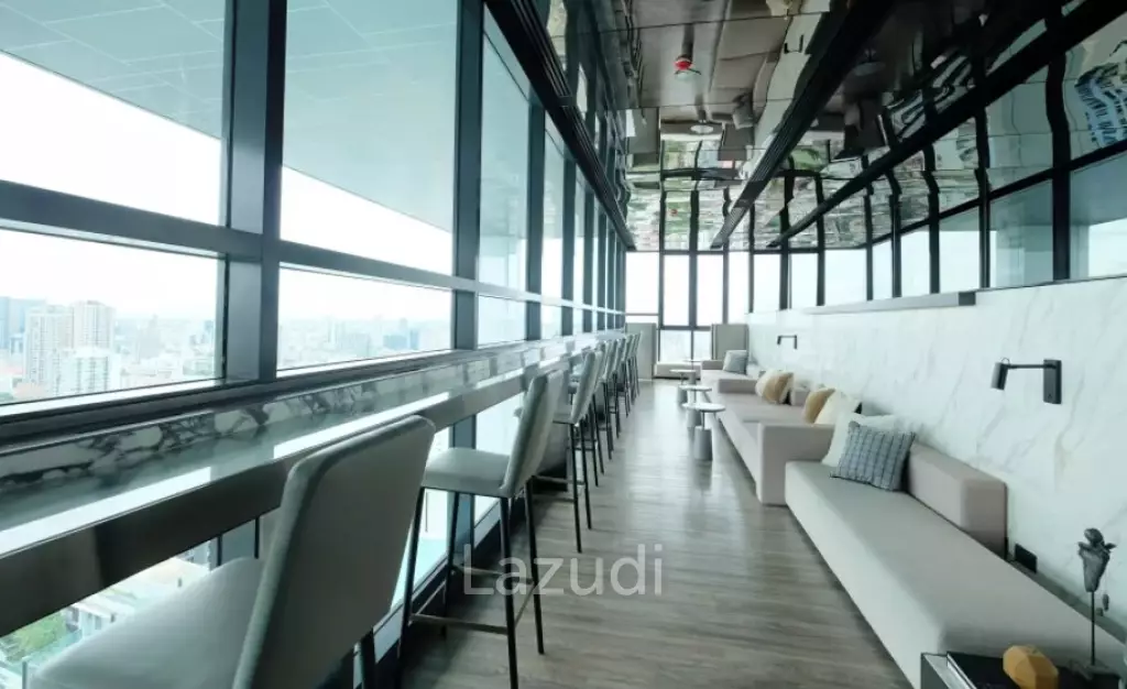 42 sqm duplex 1 bedroom condo at The Reserve Phahol - Pradipat Phaya Thai