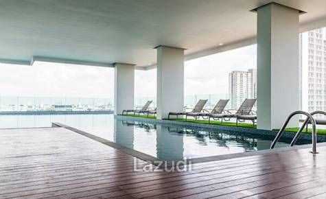 The Rich Sathorn – Taksin