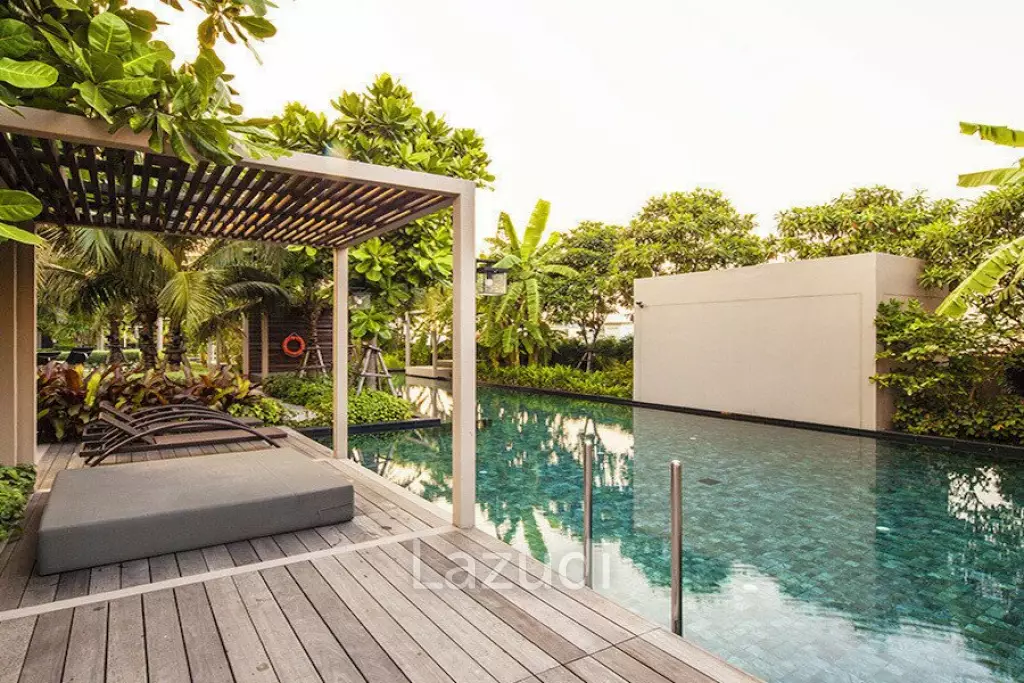 1 Bedroom 1 Bathroom 69 Sq.m The River Condominium
