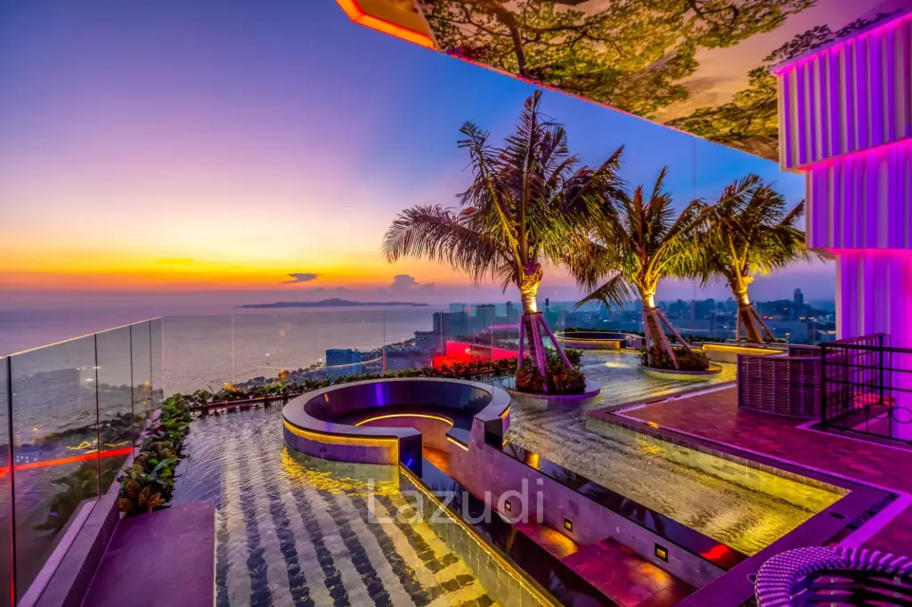 Elegant 1-Bedroom Luxury Condo at The Riviera Ocean Drive