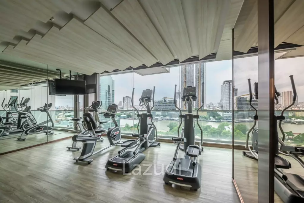 1 Bed 1 Bath 55 SQ.M The Room Charoenkrung 30