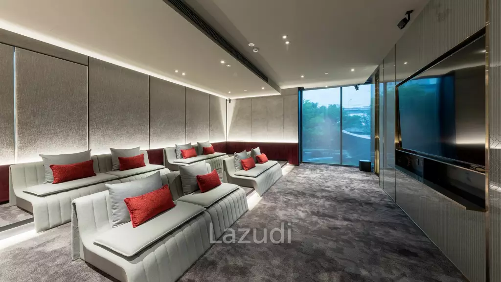 Studio 1 Bath 28.11 SQ.M. The Room Phayathai