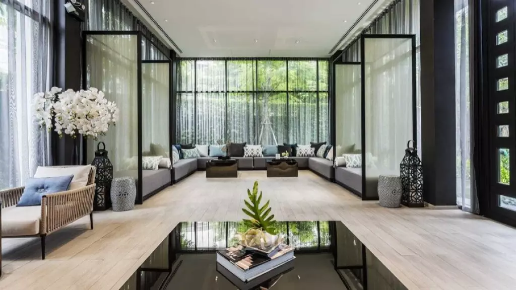67 sqm 2 bedroom condo on 18th floor at The Room Sathorn - St.Louis, Yan Nawa Bangkok
