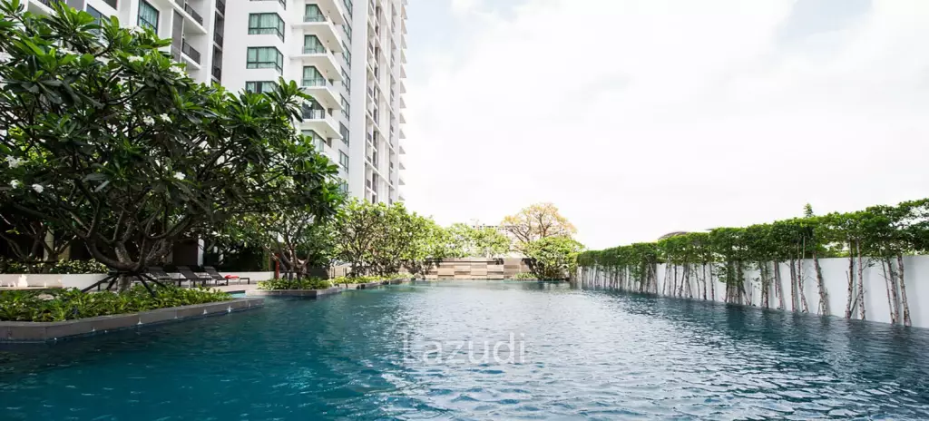 76 sqm 2 Bed Condo at The Room Sukhumvit 62 Bang Chak Bangkok