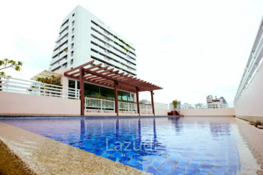 1 Bed 1 Bath 57 SQM. Baan Siri Sukhumvit 13