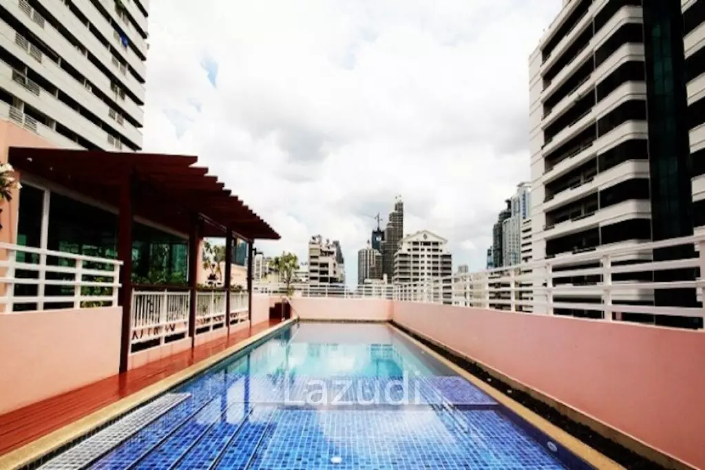 1 Bed 1 Bath 57 SQM. Baan Siri Sukhumvit 13