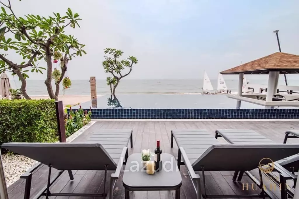 VIMANLAY: Modern 4 Bed Beachfront Pool Villa