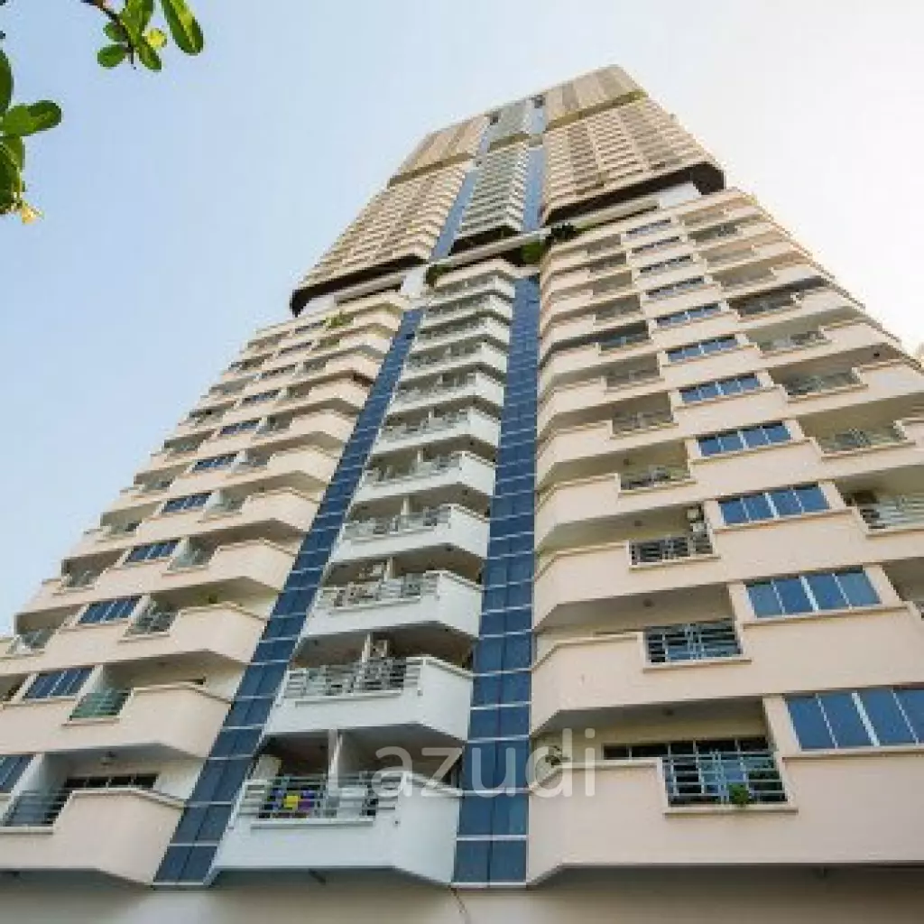 144 sqm condo at The Waterford Diamond Khlong Toei Bangkok