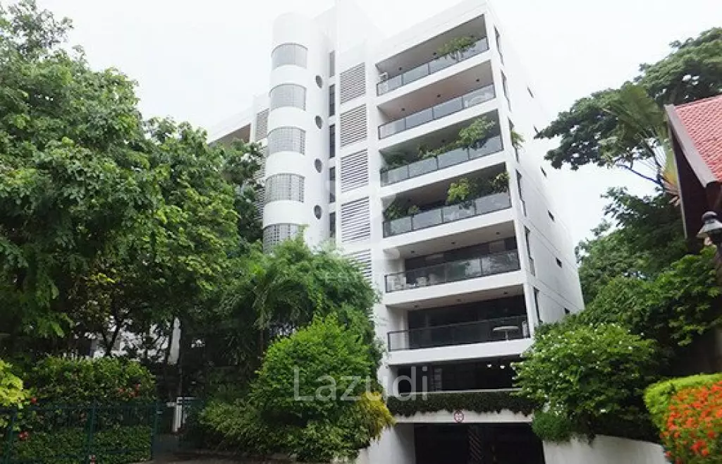 3 Bed 3 Bath 151 SQ.M Tipamas Suites