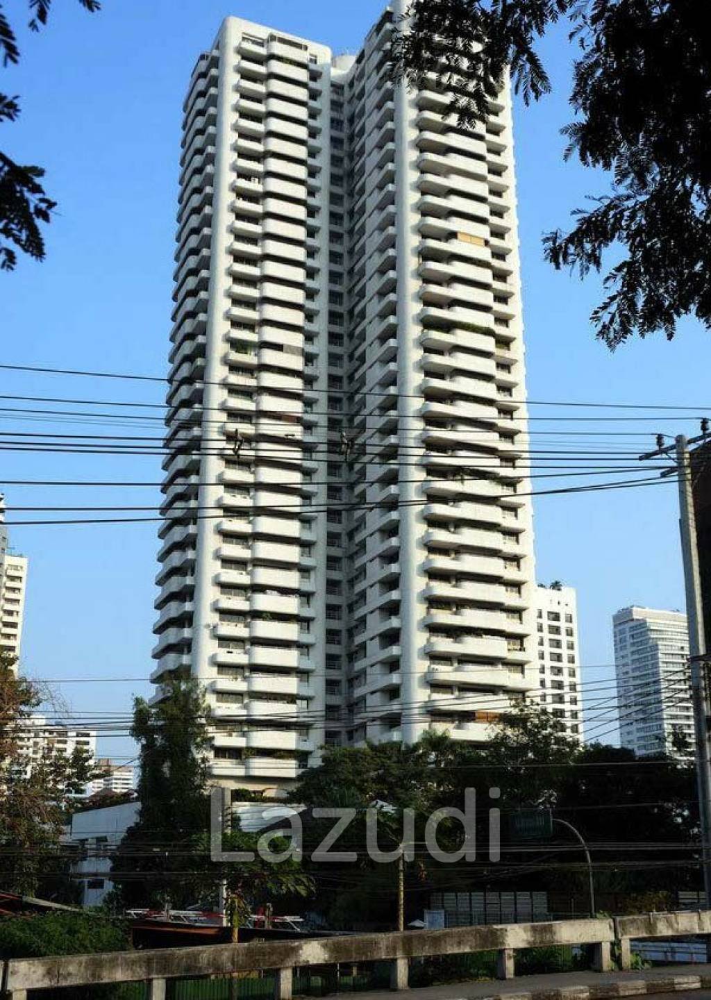 3 Bed 4 Bath 280 SQ.M Tower Park