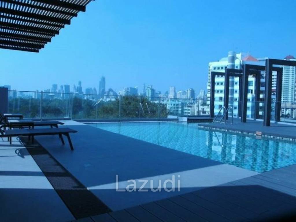 Trapezo Sukhumvit 16