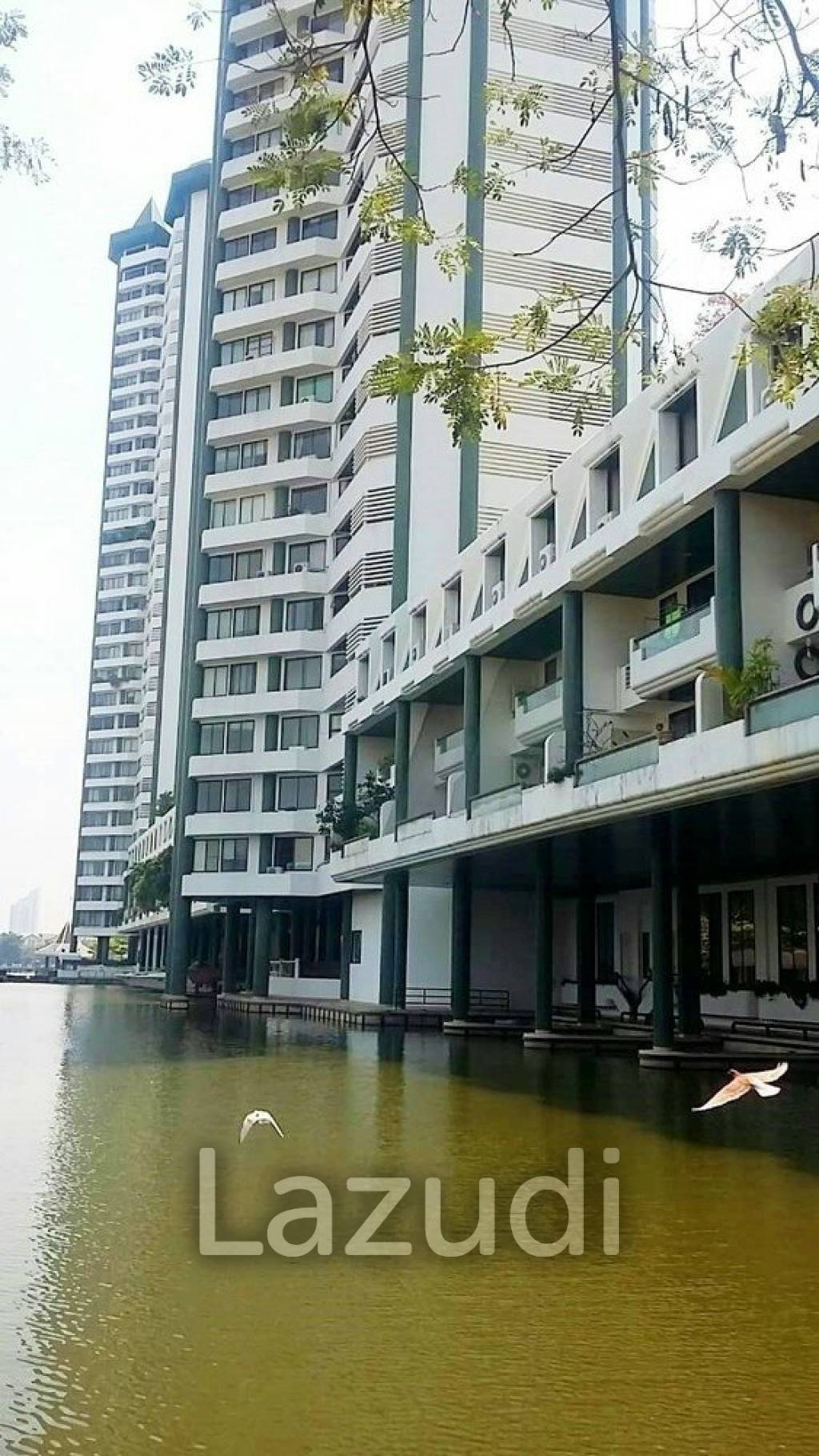 Tridhos City Marina