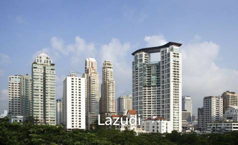 Urbana Langsuan