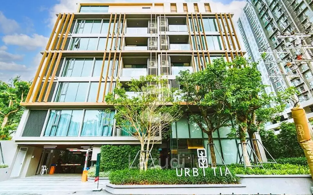 Studio 1 Bathroom 36 SQ.M. Urbitia Thong Lo