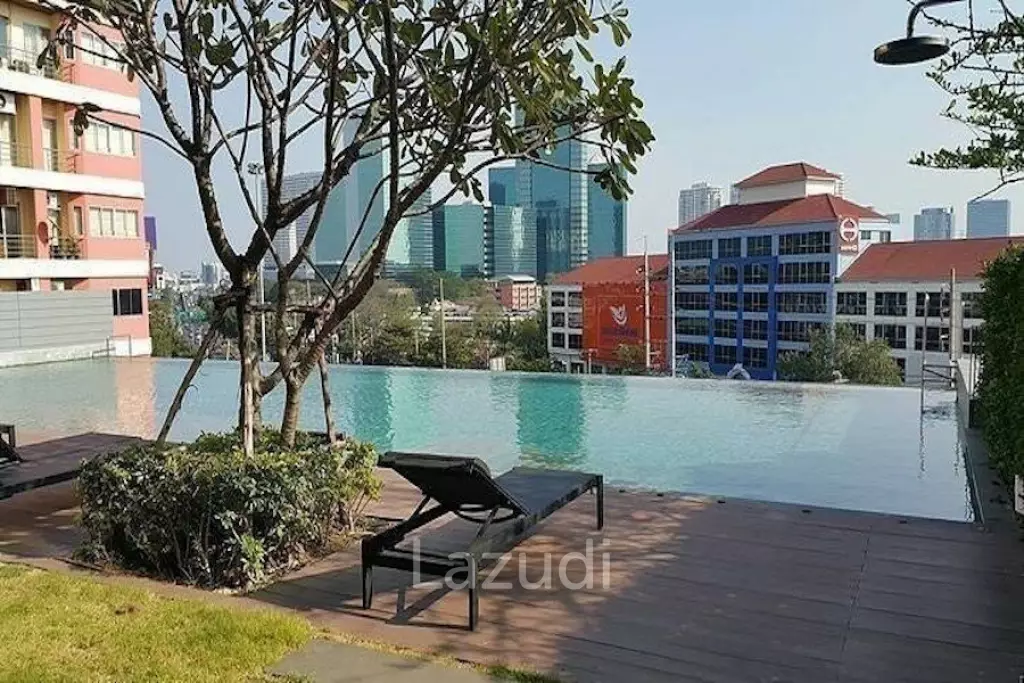 1 Bed 1 Bath 65 SQ.M Vantage Ratchavipa