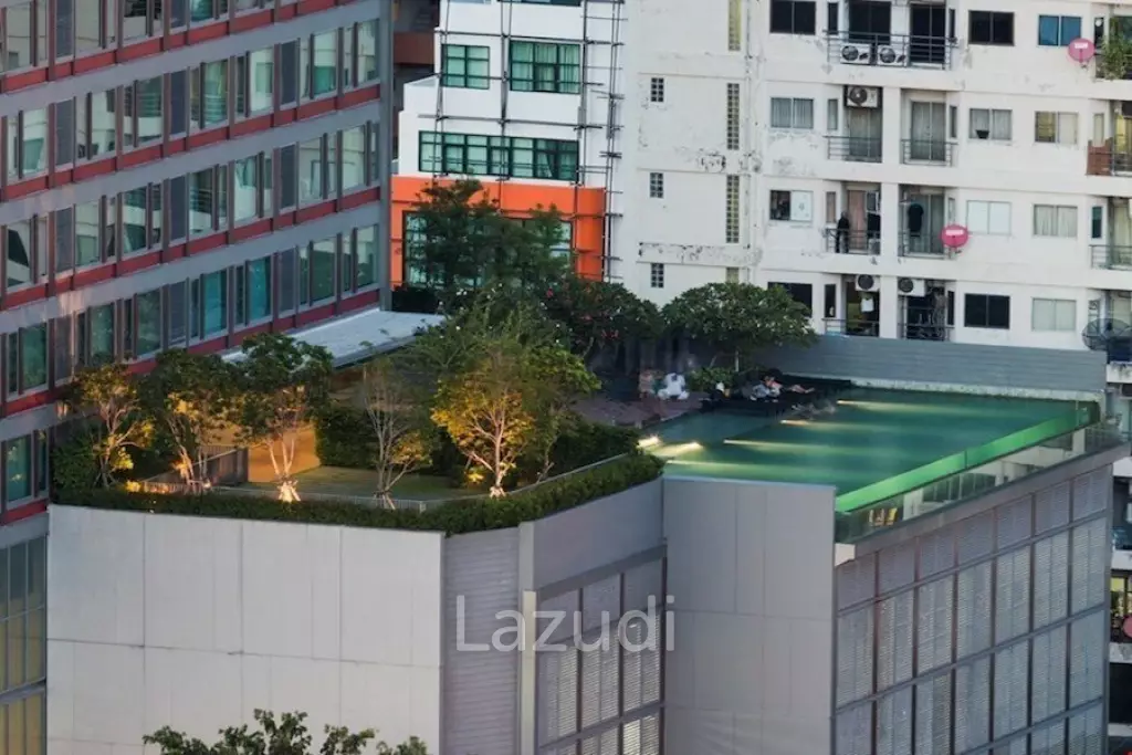 1 Bed 1 Bath 65 SQ.M Vantage Ratchavipa