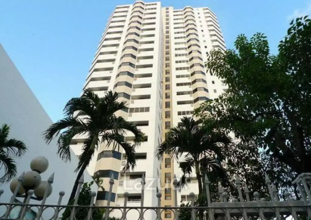 2 Bed 2 Bath 132.91 SQ.M Baan Suanpetch