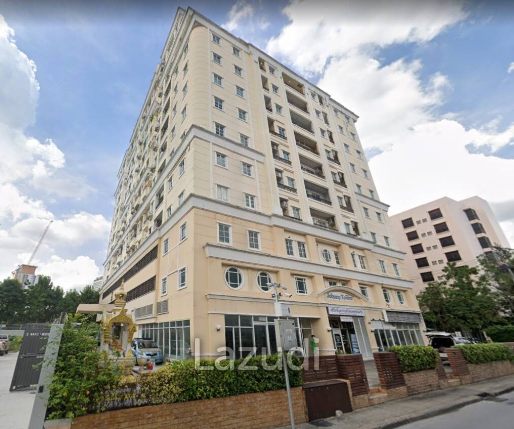 2 Bedroom 2 Bathroom 60 SQ.M Johnny Tower