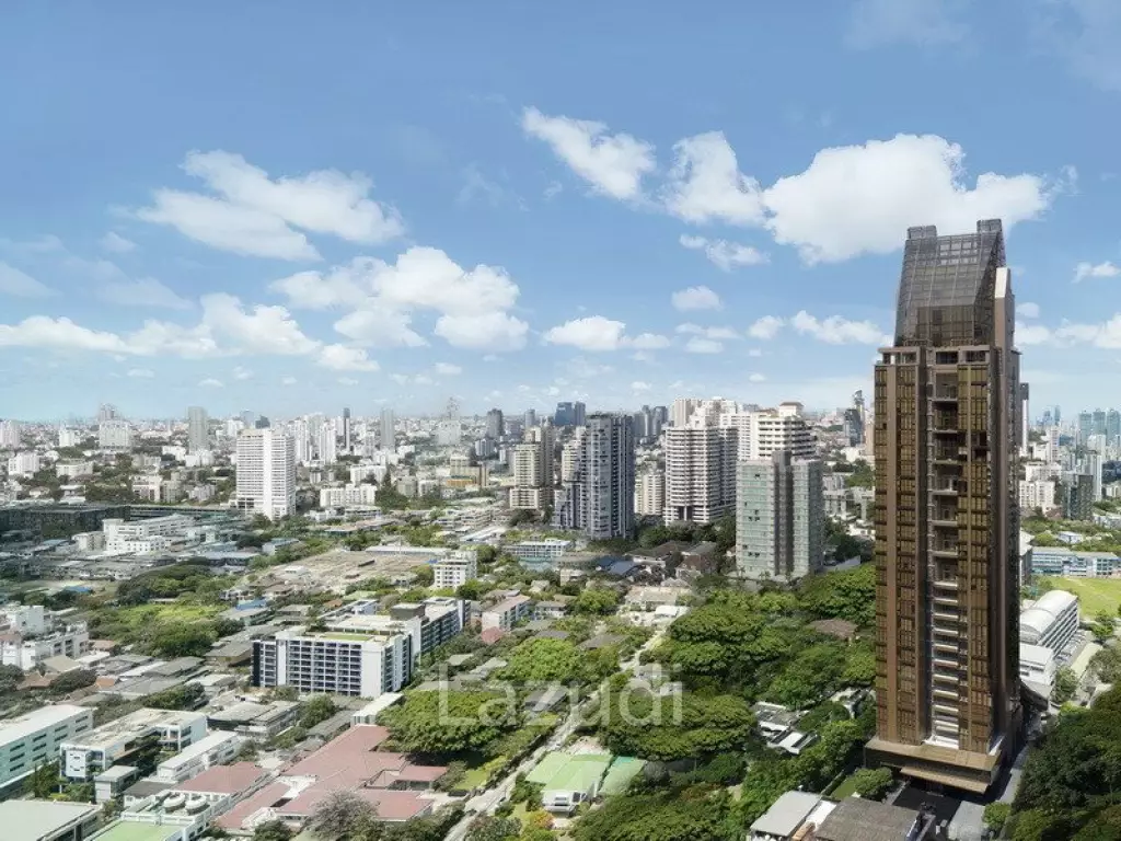 Luxurious Condo in Khlong Tan Nuea Vittorio Bangkok