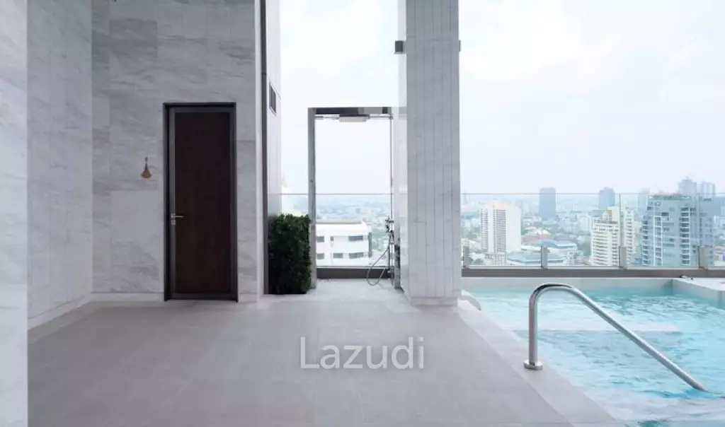 Luxurious Condo in Khlong Tan Nuea Vittorio Bangkok