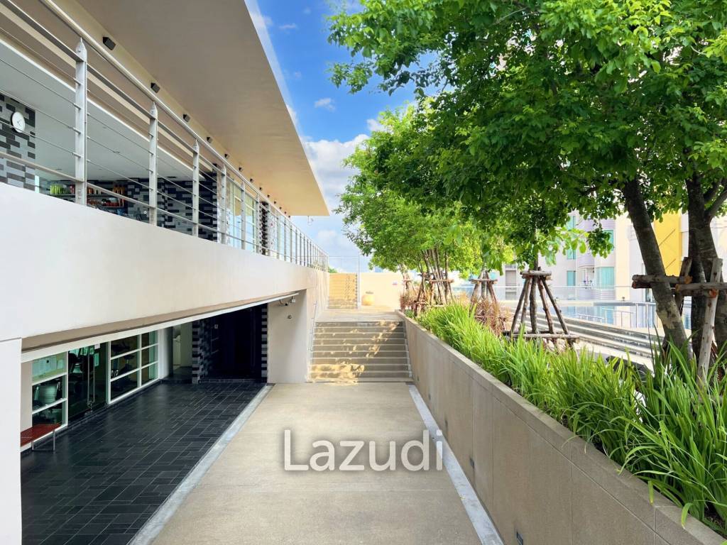 Watermark Chaophraya