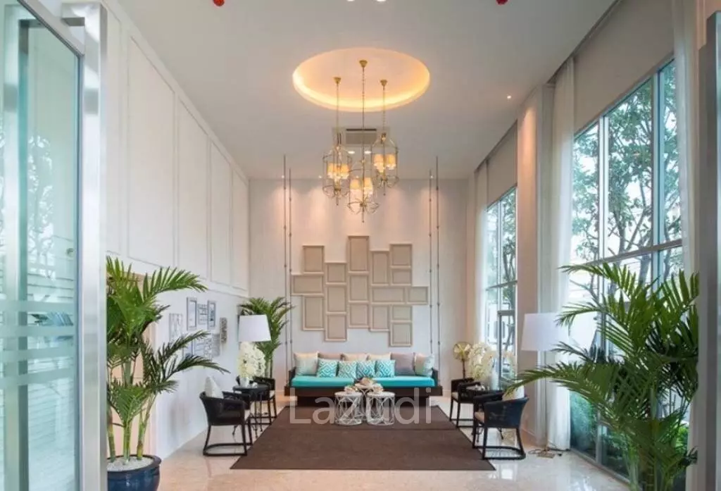 Condominium valuable nearest the Beach Khao Takiab, Huahin for sales