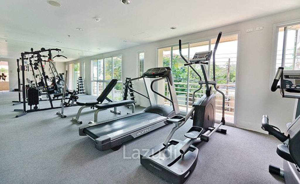 Serene Place Sukhumvit 24