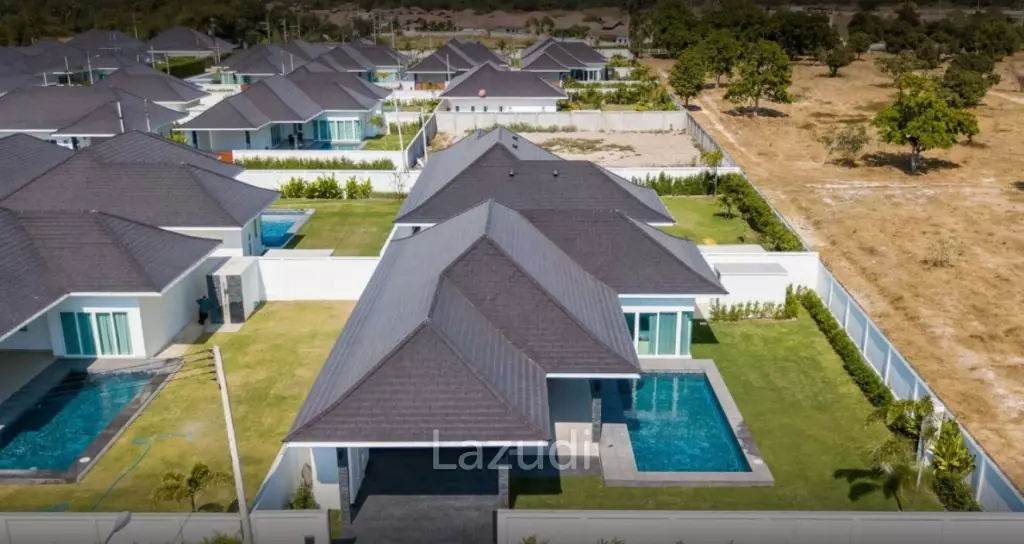 Aria:  Brand New Villa 3 Bed 3 Bath Near Town