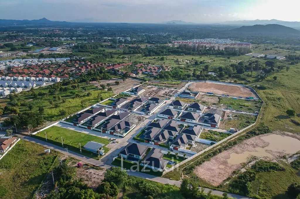 Aria:  Brand New Villa 3 Bed 3 Bath Near Town